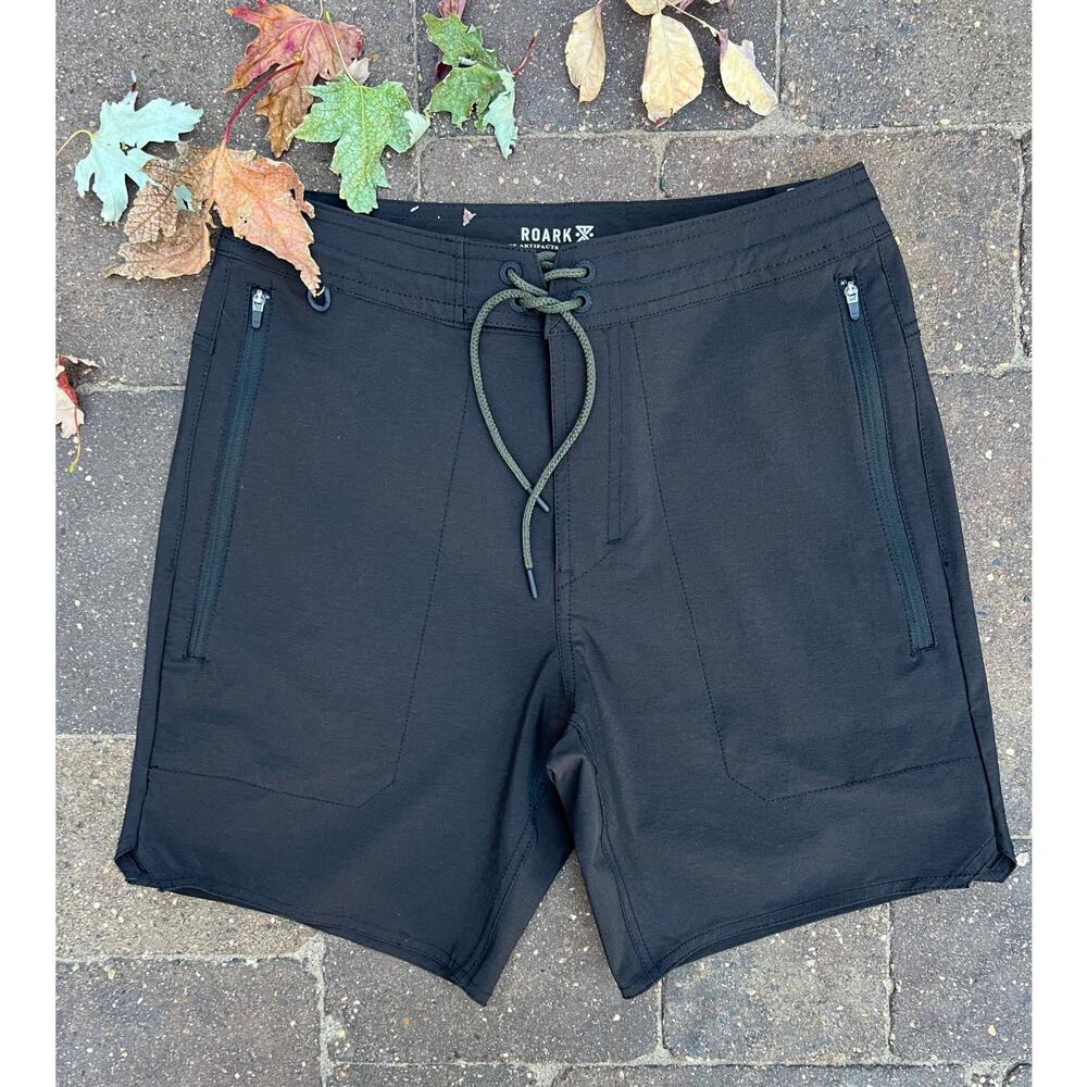 NWT Men's Roark layover 2.0 trail shorts size 28